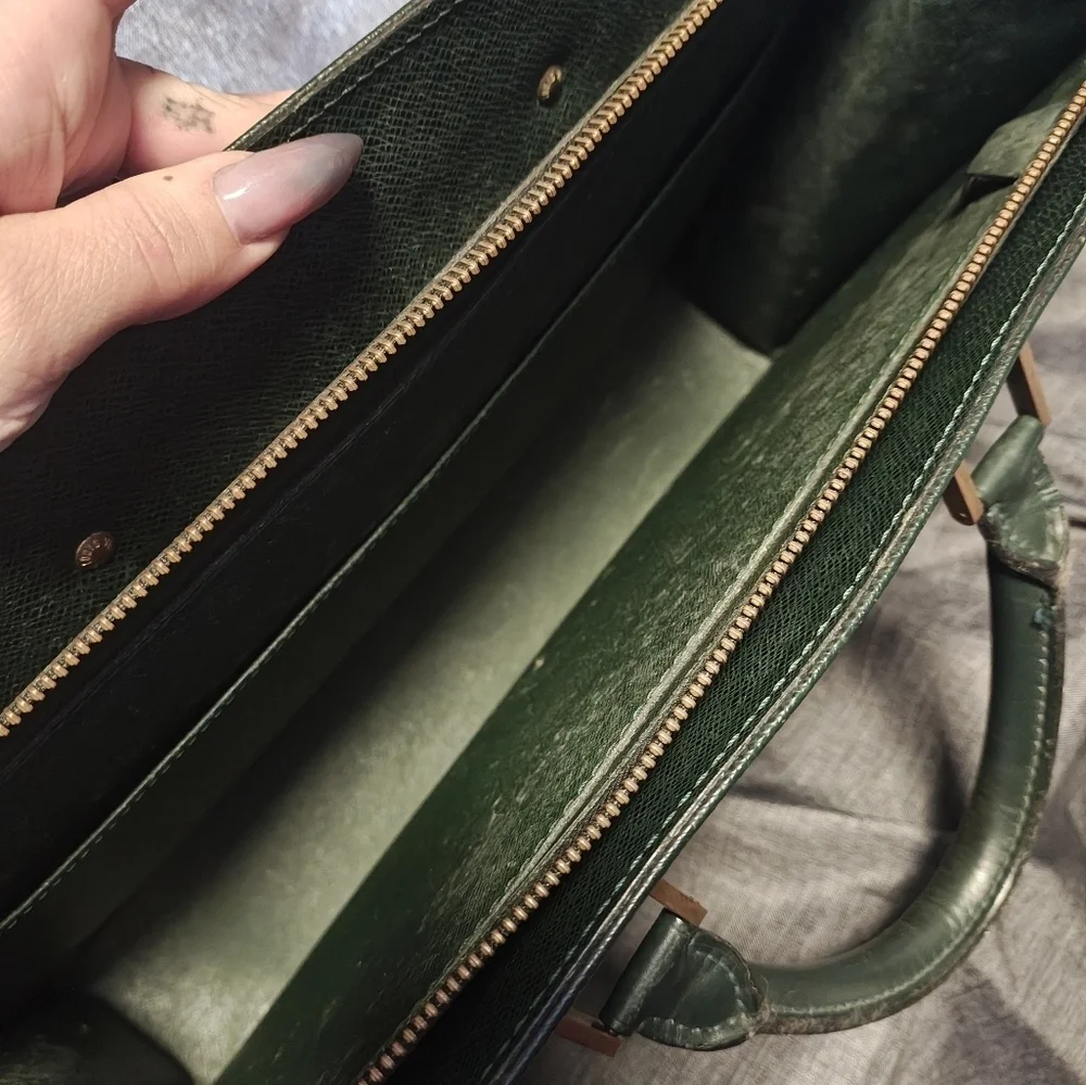 Louis Vuitton Green Taiga Leather Briefcase